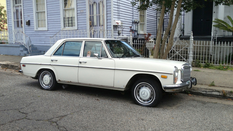 Illustration for article titled This Old Merc Belongs In Pictures, Pictures, I Tell Ya
